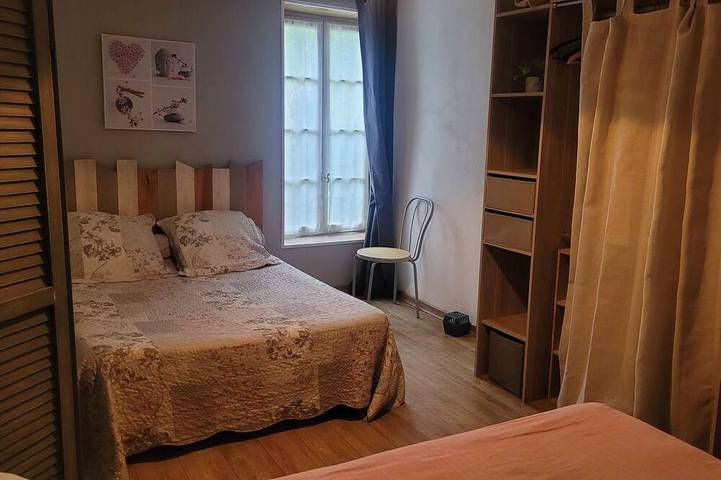 Location de vacances pour 10 personnes, avec jardin, animaux acceptés à Lamonzie-Montastruc - 3