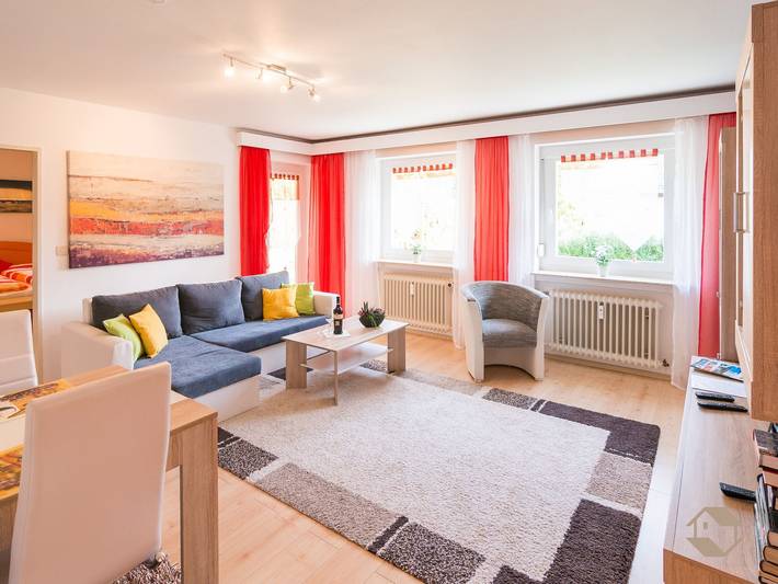 Hel lejlighed, Apartment 'Knopf' with Private Terrace and Wi-Fi in Schömberg, Nord Sortskoven