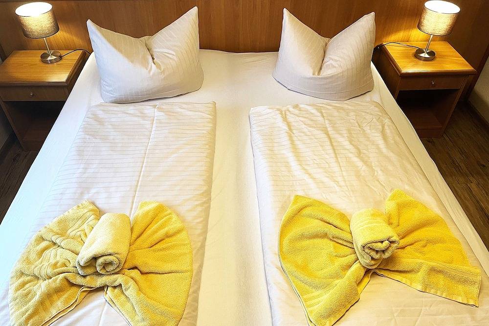 Doppelzimmer Haustier gestattet, max. 2 Personen - Gasthof & Pension Zur in Lohsa, Lausitzer Seenland