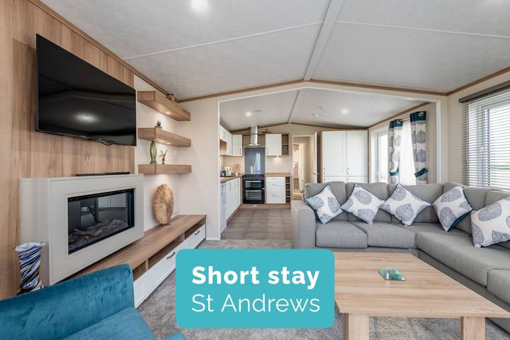 Static caravan for 4 people, with sauna and ocean view as well as garden in Fife region