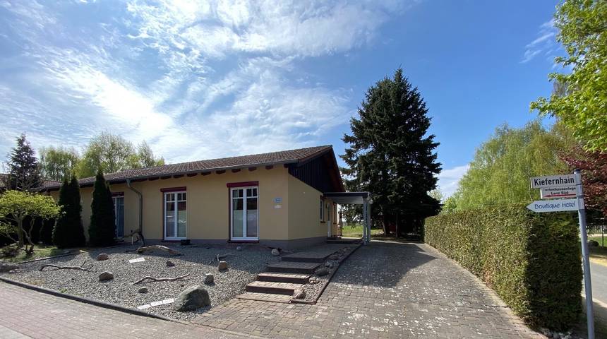 Ferienhaus für 4 Personen, mit Terrasse und Garten sowie Sauna in Malchow