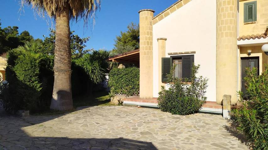 Holiday home for 8 people, with garden - 1
