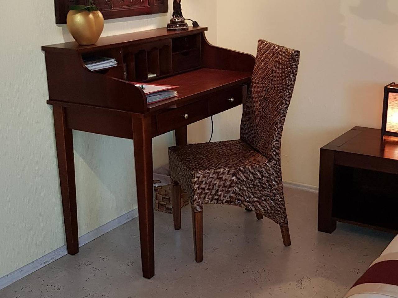 Ganze Ferienwohnung, Ferienwohnung Schwirzheim - Ferienwohnung Schwirzheim mit 1 Schlafzimmer in Lahnstein, Osteifel