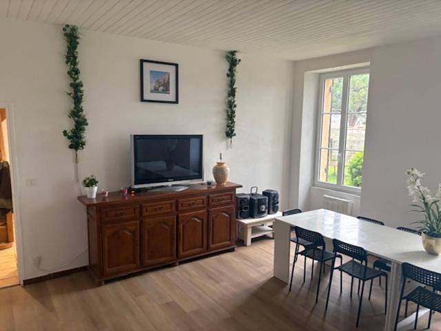 Location de vacances pour 7 personnes, avec vue et jardin à Gauriac - 3