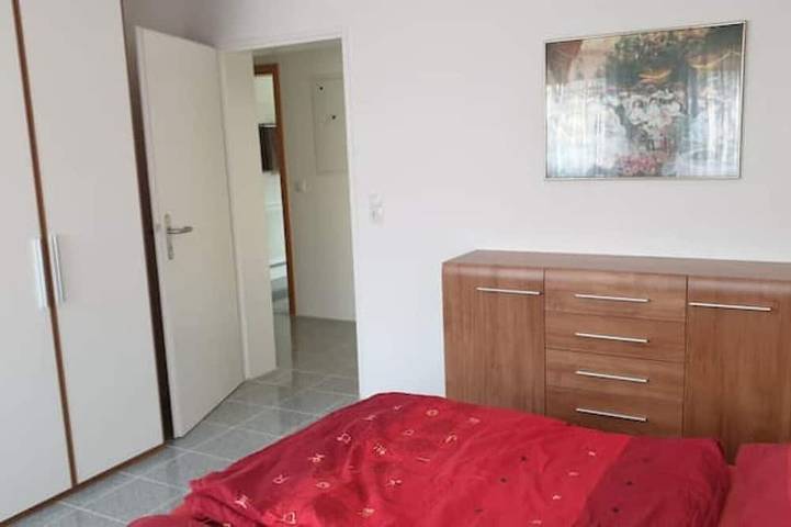 Ganze Wohnung, Großzügige Ferienwohnung in Heßheim in Heßheim, Kurpfalz