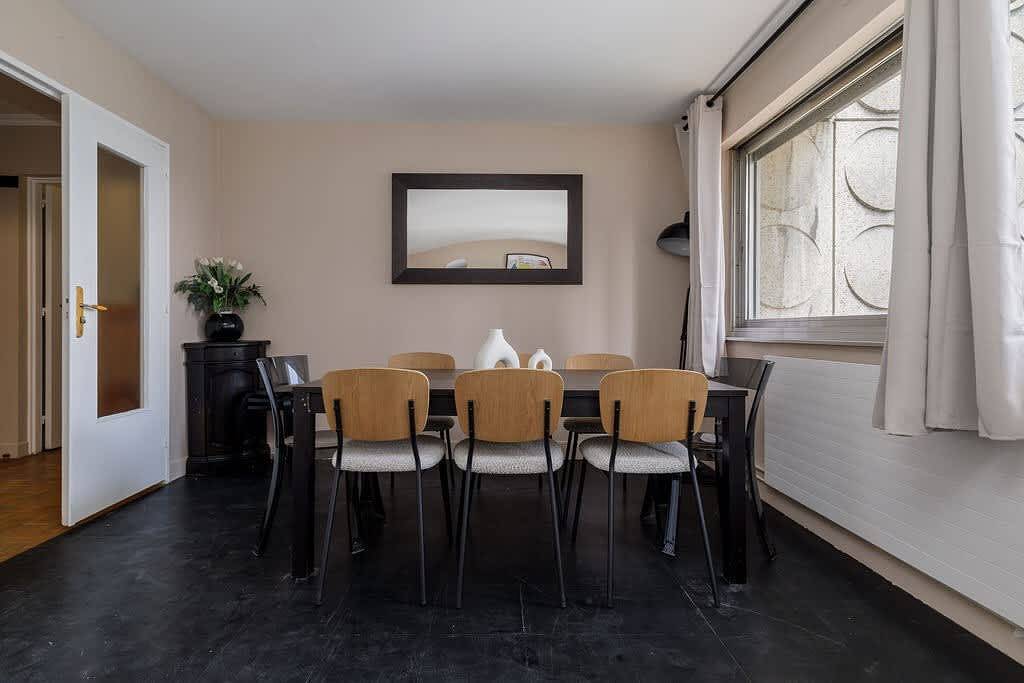 Appartement entier, Spacious 5Br Apartment in La Defense in Courbevoie, Hauts-de-Seine