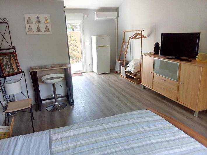 Gîte pour 2 personnes, avec jacuzzi ainsi que jardin et piscine à Saint-Maximin-la-Sainte-Baume - 3