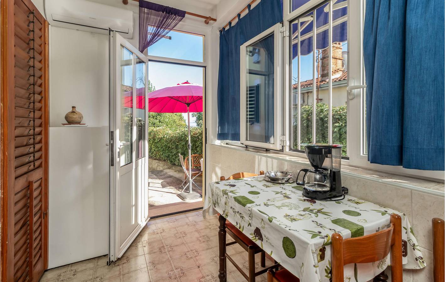Ganze Ferienwohnung, Ferienwohnung für 3 Personen mit Terrasse in Ika, Opatija Riviera