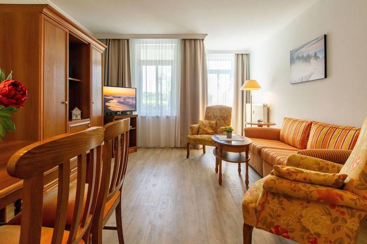 Ferienwohnung für 4 Personen, mit Sauna und Seeblick sowie Terrasse in Bansin