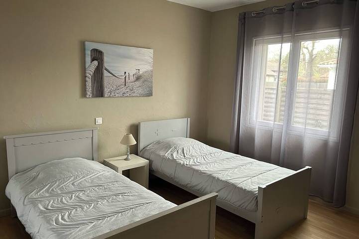 La Landaise Eulalienne Maison 12 A 15 Personnes Proche Lacs Forêts Et Mer in Sainte-Eulalie-en-Born, Côte d’Argent