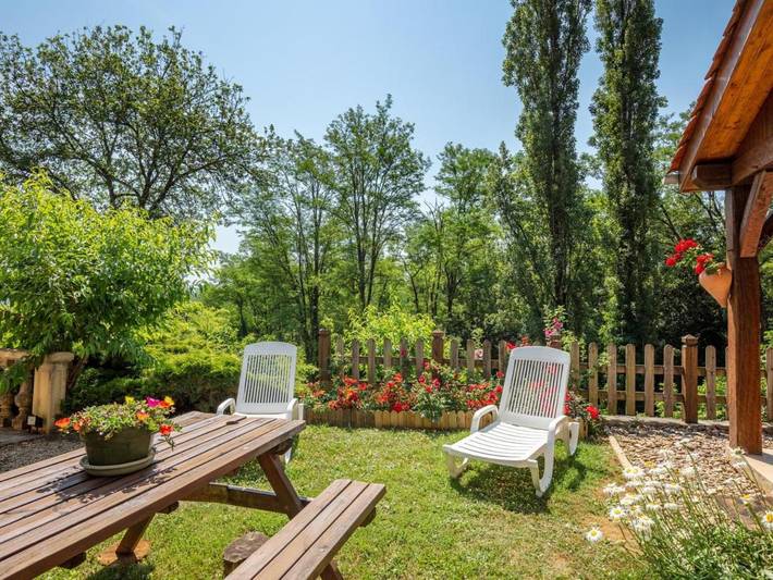 Location de vacances pour 2 personnes, avec jardin à Tursac - 2