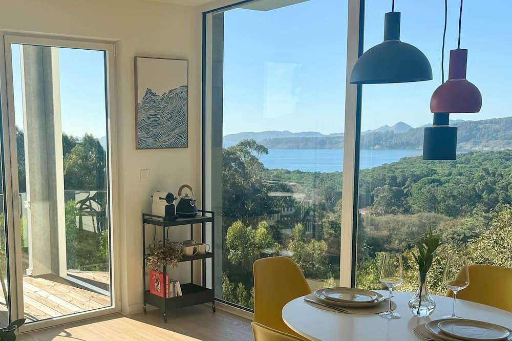 Entire apartment, Faro da Porta in Cangas, Rías Baixas