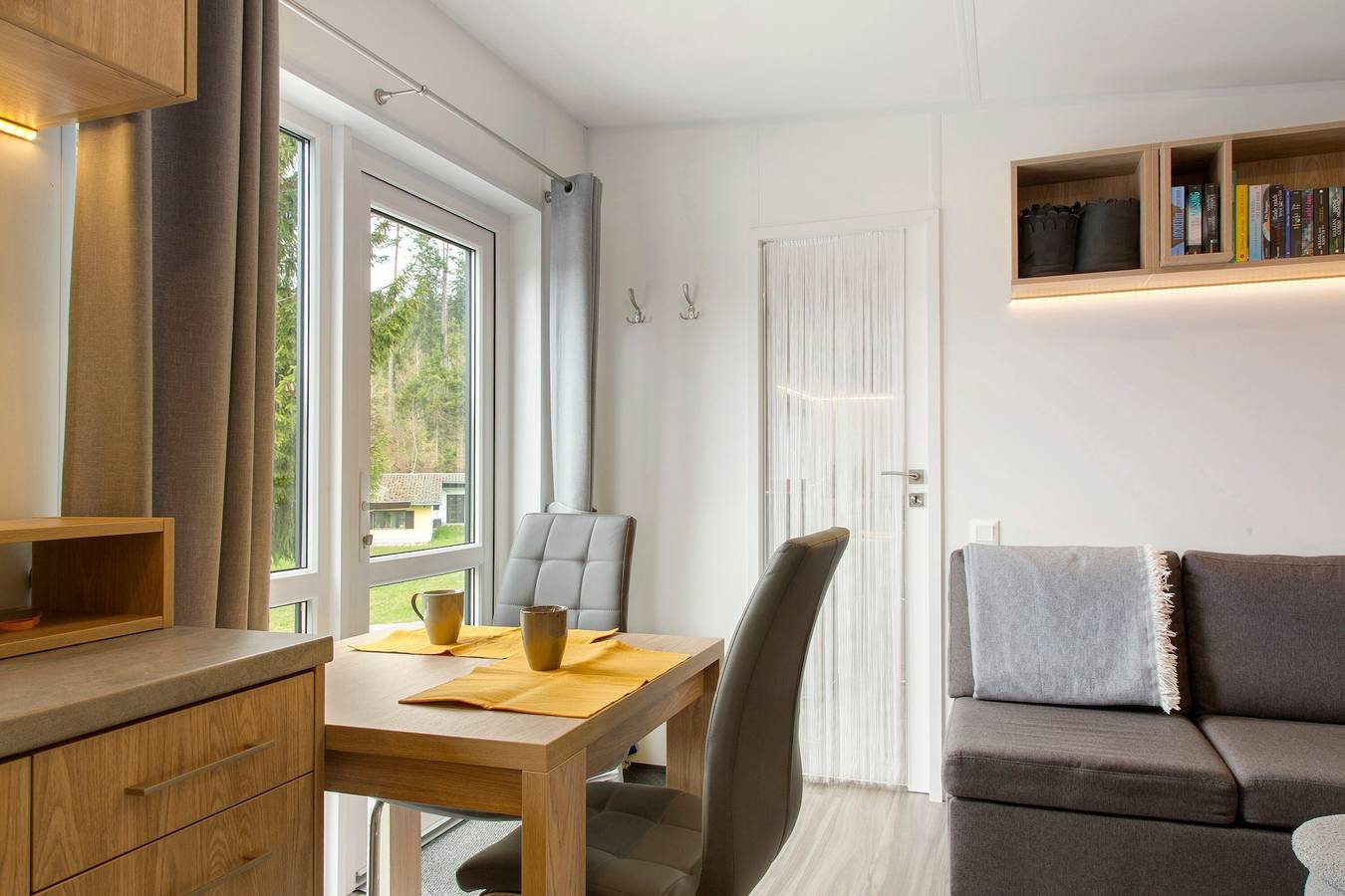 Ganze Ferienwohnung, Tiny Home 'Entspannung und Erholung' mit Bergblick, Wlan und Klimaanlage in Untergriesbach, Passauer Land