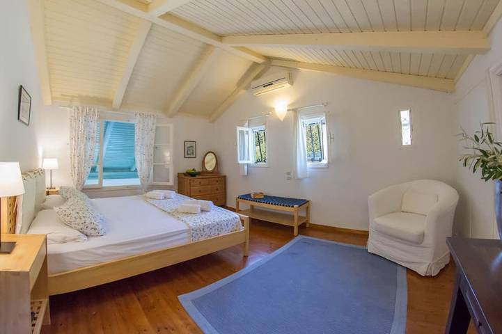 Villa für 5 Personen, mit Balkon und Whirlpool sowie Garten auf Lefkada - 2