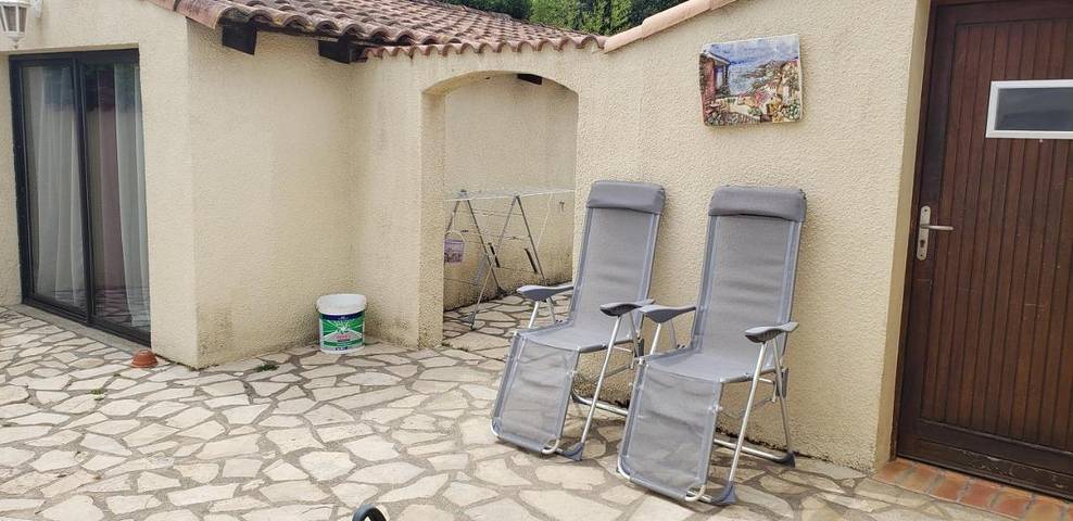 Gîte pour 2 personnes, avec piscine et jardin à Caux-et-Sauzens - 2