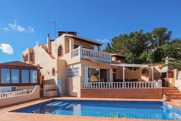 Villa in Sant Josep de sa Talaia, Ibiza Süden für 14 