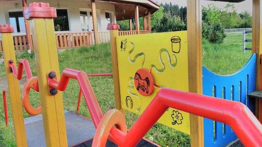 Camping für 3 Personen, mit Ausblick und Garten, kinderfreundlich in Tschechien