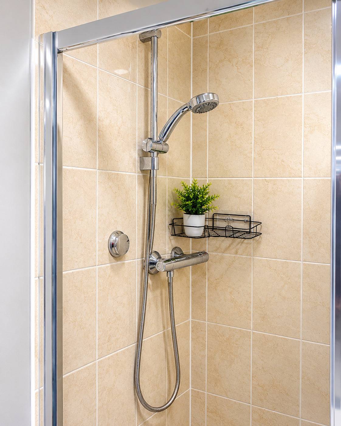Casa Centro, chambre avec salle de bains privative Netflix, Wifi rapide, parking gratuit in Wolverhampton, Région de Birmingham