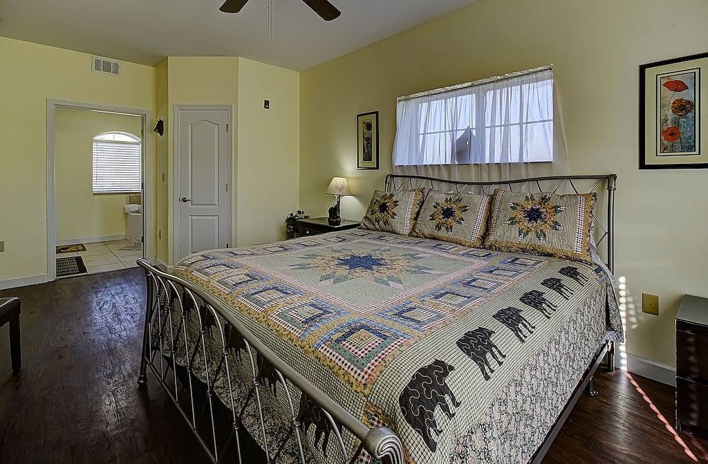 Ganze Wohnung, Rachels Mtn-Segen $ 89-299 / nt 3 bedrm, Innenpool, heiße Wanne u. Mtn Ansichten in Pigeon Forge, Sevier County