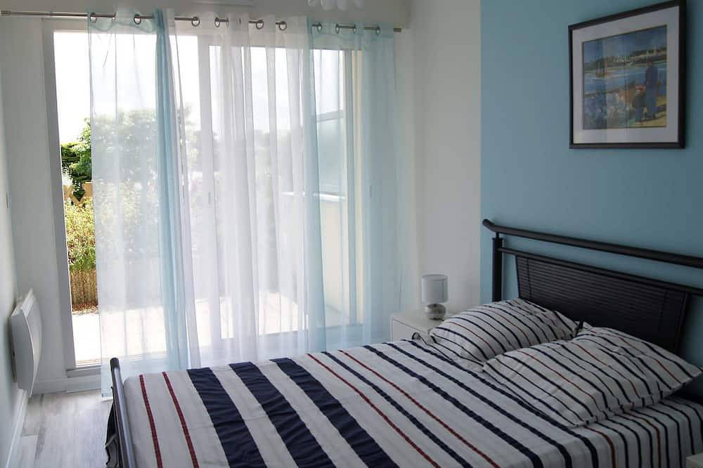 Appartement entier, Appartement T2 à 400 m de la grande plage, orienté sud. in Saint-Cast-le-Guildo, Région de Dinan
