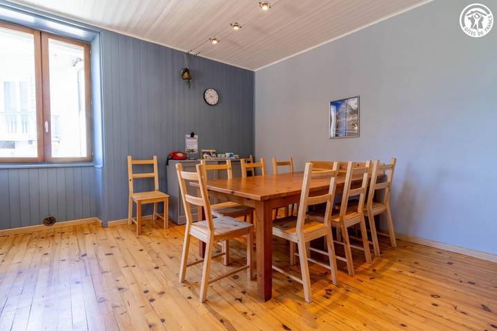 Gîte pour 8 personnes, avec terrasse, animaux acceptés à Le Châtelard - 2