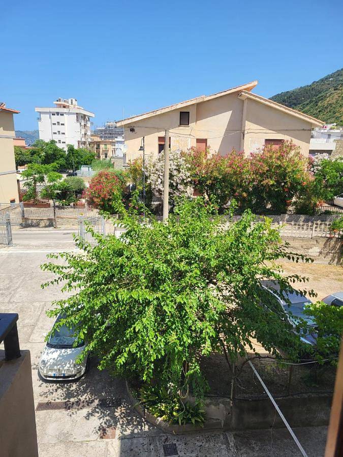 Casa vacanza per 7 persone, con balcone e panorama, con animali domestici - 1