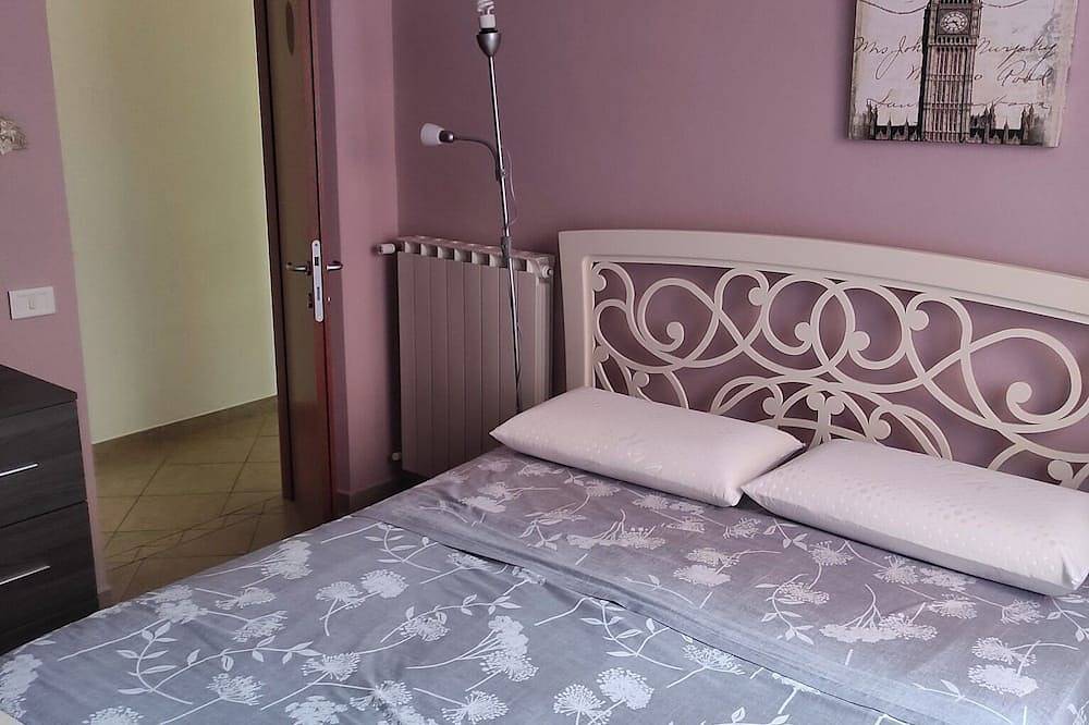 Apartamento entero, Sea View Ladispoli: 50m from the sea, in the center, close to all services! in Ladispoli, Provincia de Roma