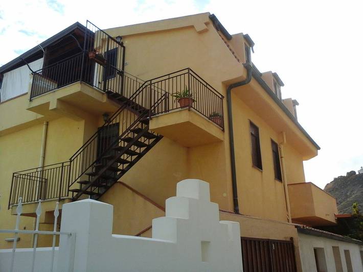 Casa vacanza per 11 persone, con Vista oceano e Balcone/Terrazza nonché Giardino e Panorama a Realmonte