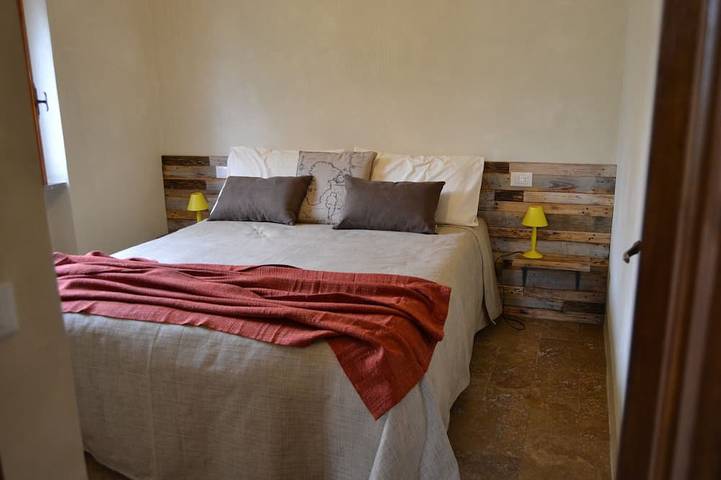 Casa singola ad uso esclusivo, zona tranquilla e non isolata tra Umbria Toscana in Umbertide, Valtiberina
