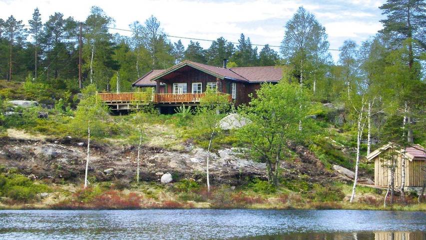 Ferienhaus für 9 Personen, mit Sauna und Ausblick sowie Terrasse in Marnardal