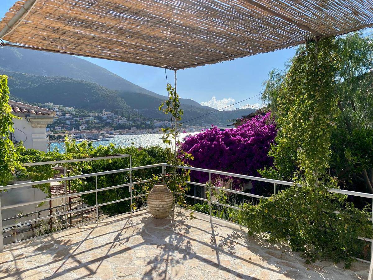 Two-Bedroom Villa in Βαθύ, Ιθάκη