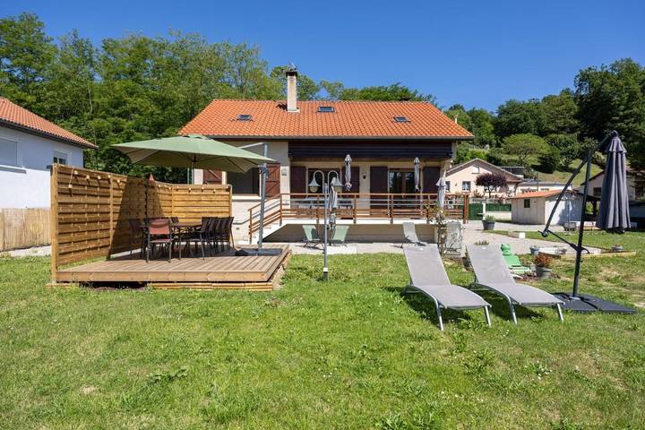 Maison de vacances pour 13 personnes, avec vue ainsi que jardin et piscine, animaux acceptés