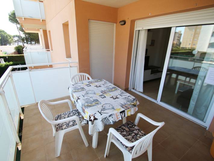 Gîte pour 4 personnes, avec Terrasse et Piscine à Miami Platja - 2