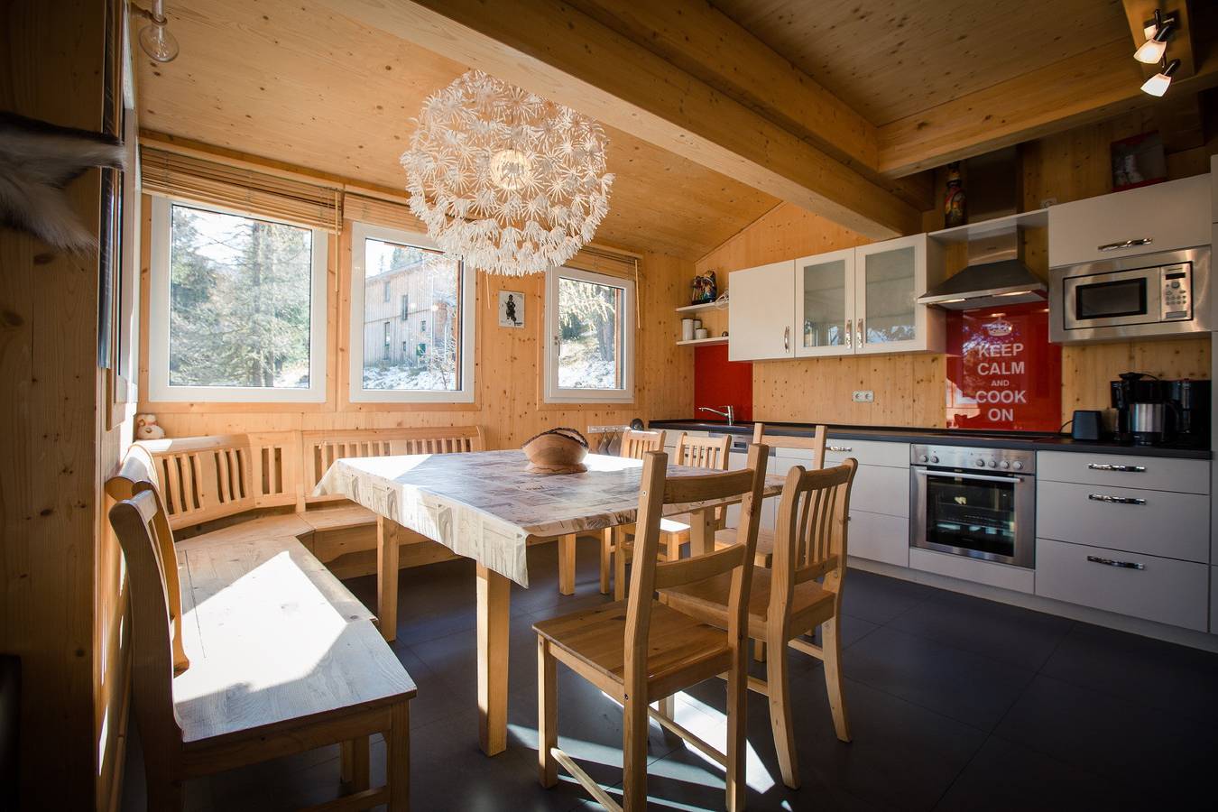 Ferienhaus # 10 mit Sauna und Whirlpool innen in Stadl-Predlitz, Turracher Höhe