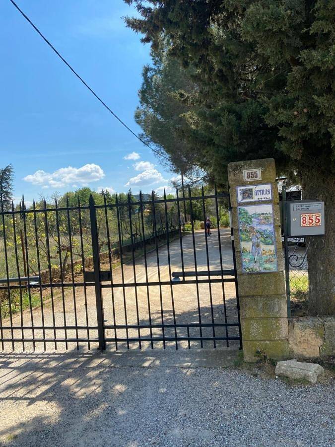 Studio Havre de paix au pont du gard Piscine et Jacuzzi chez Valerie Payre in Vers-Pont-du-Gard, Nimes und Umgebung