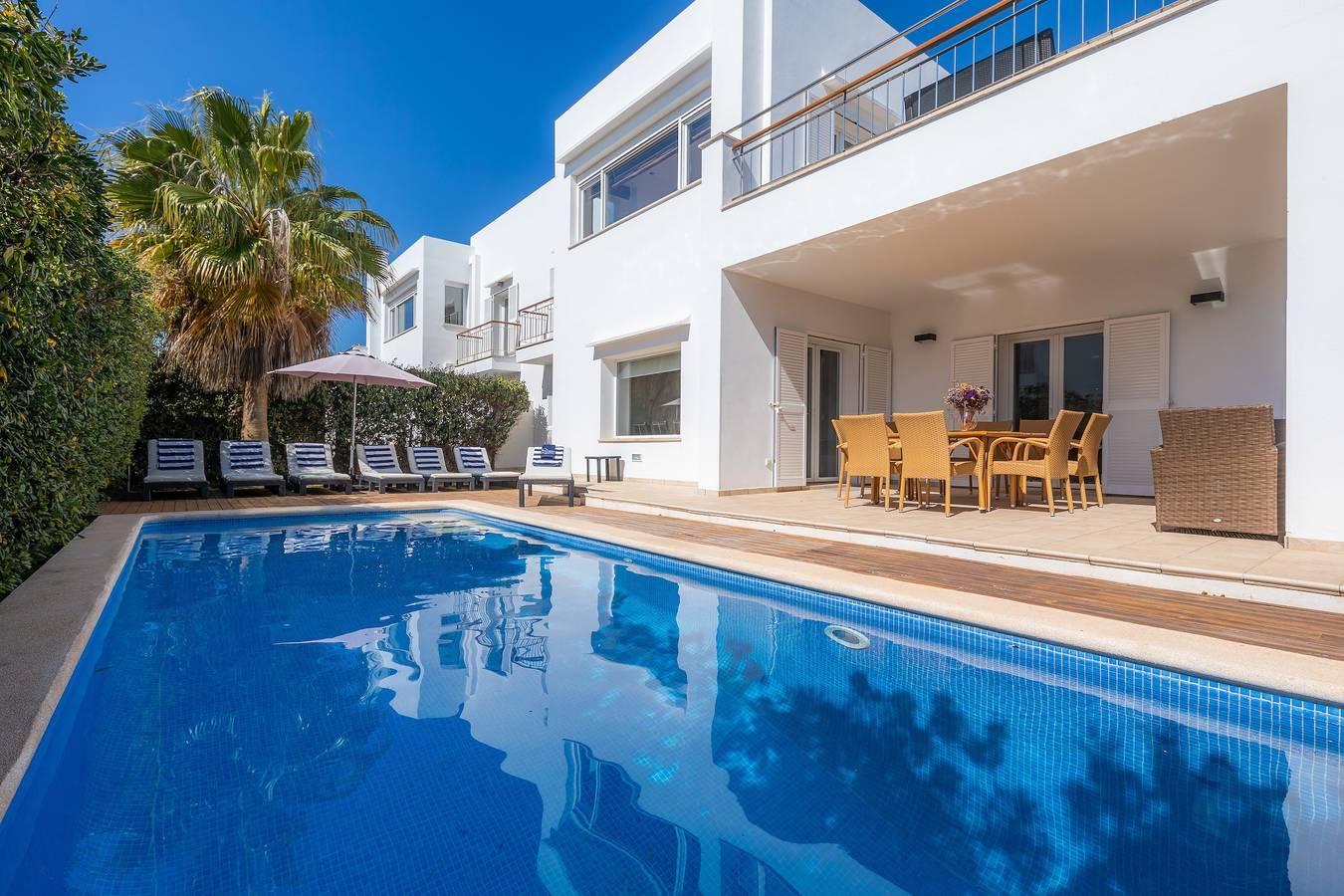 Fantastische Villa mit Pool, Dachterrasse, Klimaanlage und Wlan in Cala Egos, Santanyí