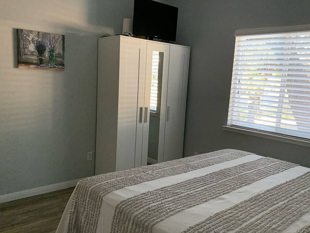 2 wooded acres on beautiful Lake Travis! in Jonestown, Lake Travis