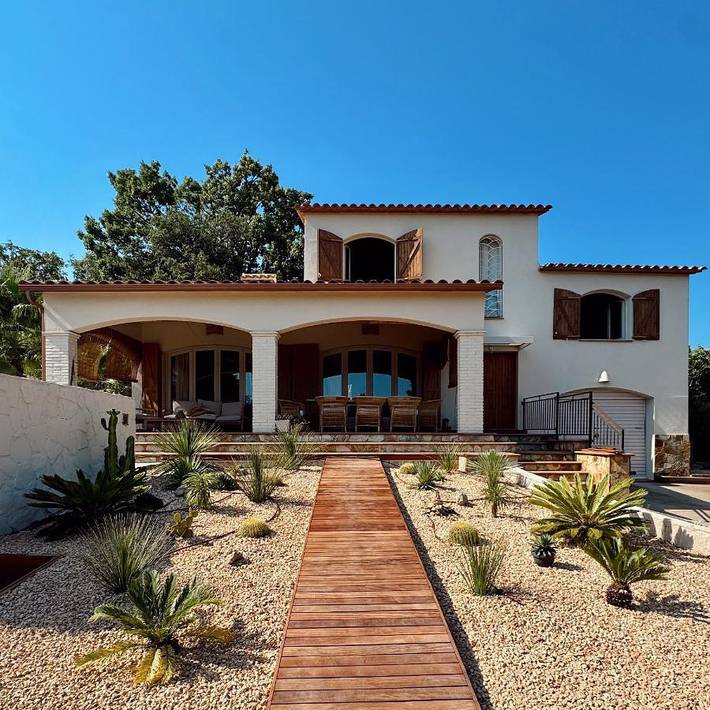 Casa rural para 8 personas, con Terraza y Jardín además de Piscina y Vistas en Caldas de Malavella - 2