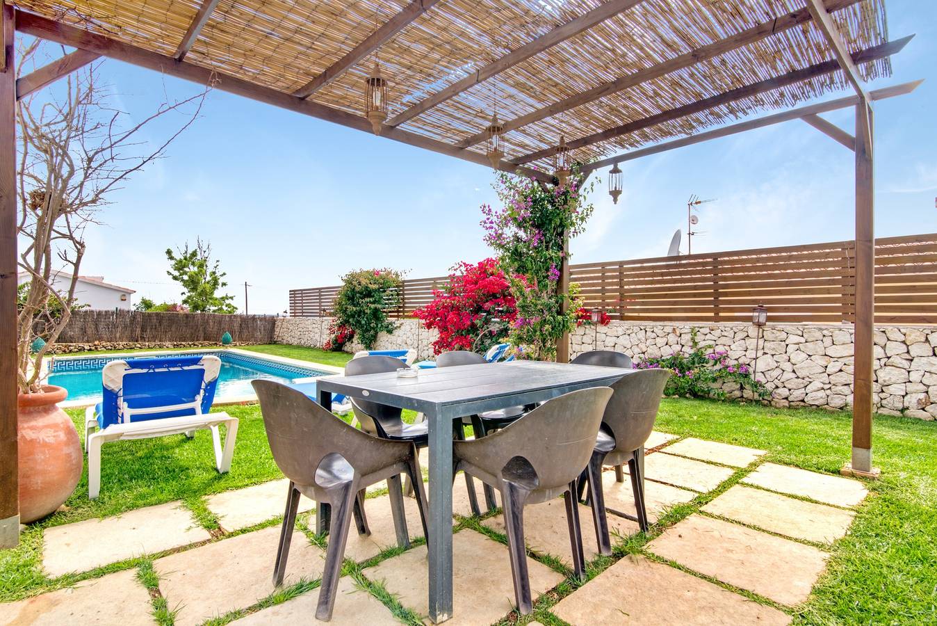 Villa 'Forte' with Private Pool, Wi-Fi and Air Conditioning in Cala en Porter, Alaior Municipality