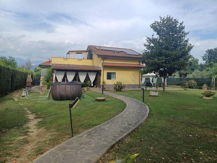 Ferienhaus für 5 Personen, mit Pool und Garten sowie Ausblick