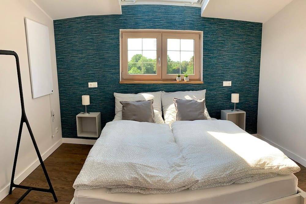 Holzhaus im Grünen mit Kamin - Lytte Hytte | Ferienhaus Wingst in Wingst, Cuxland