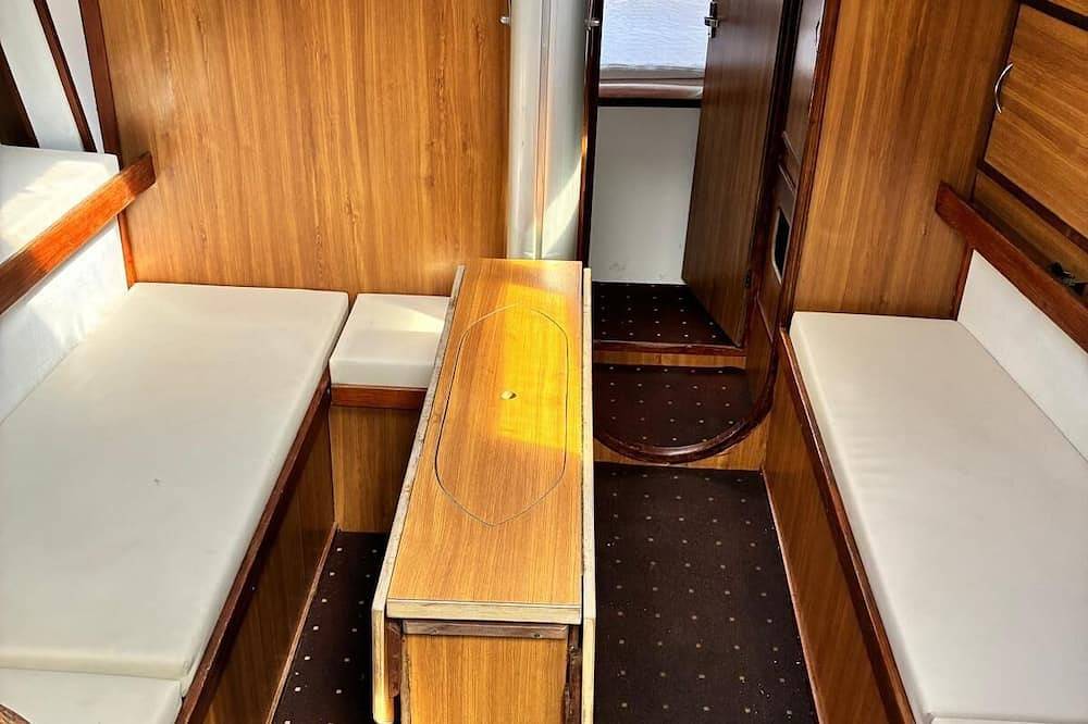 Ferienwohnung auf dem Wasser in Gustow, Stralsund Umland