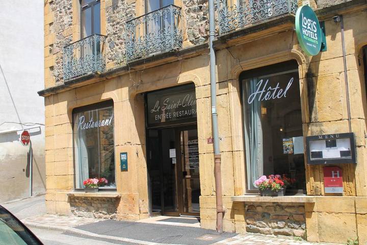 Hôtel pour 2 personnes, avec terrasse, animaux acceptés à Saint-Clément-sur-Valsonne