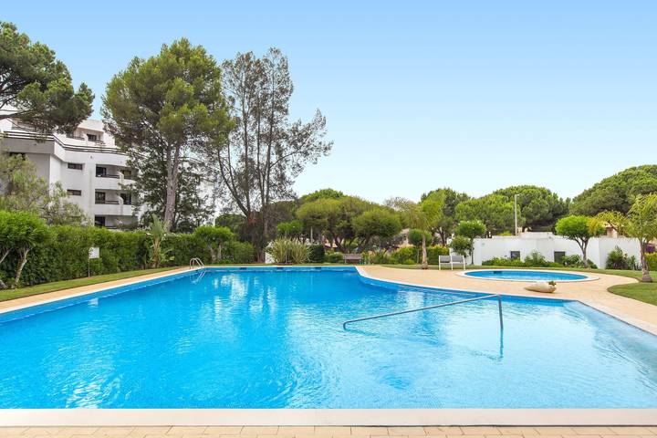 Appartamento intero, Appartamento vacanze per 3 persone con piscina in Vilamoura, Quarteira