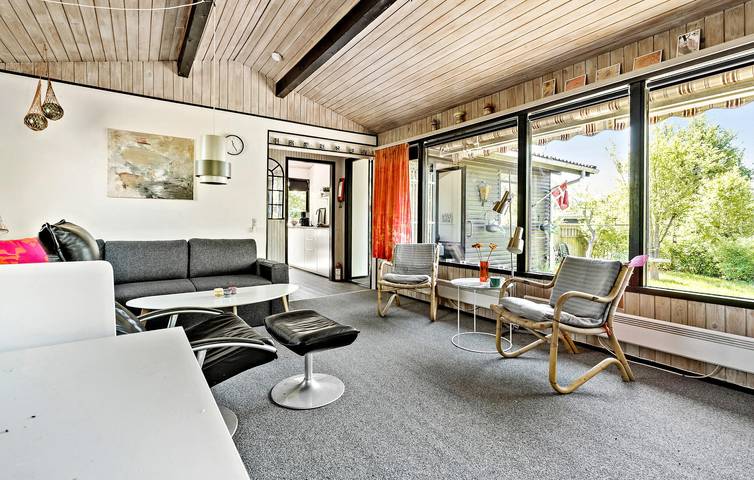 Holiday home for 4 people with terrace in Kirke Hyllinge, Lejre Region