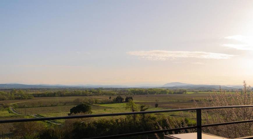 Location de vacances pour 10 personnes, avec jardin et vue à Paraza - 4