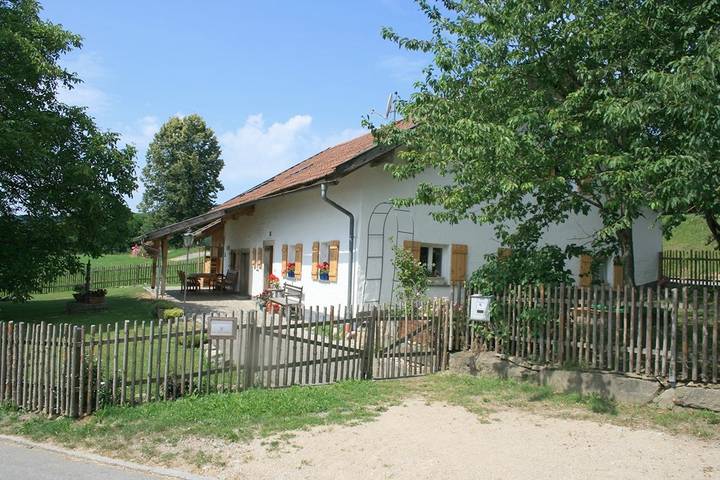 Ferienwohnung für 7 Personen, mit Balkon und Balkon/Terrasse sowie Garten