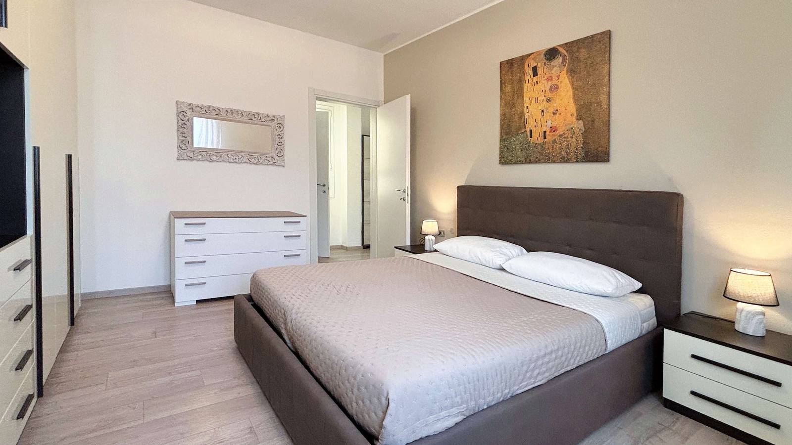 Apartamento entero, Casa di Monica - Affitti Brevi Italia in Lecco, Alpes de Bérgamo Occidental