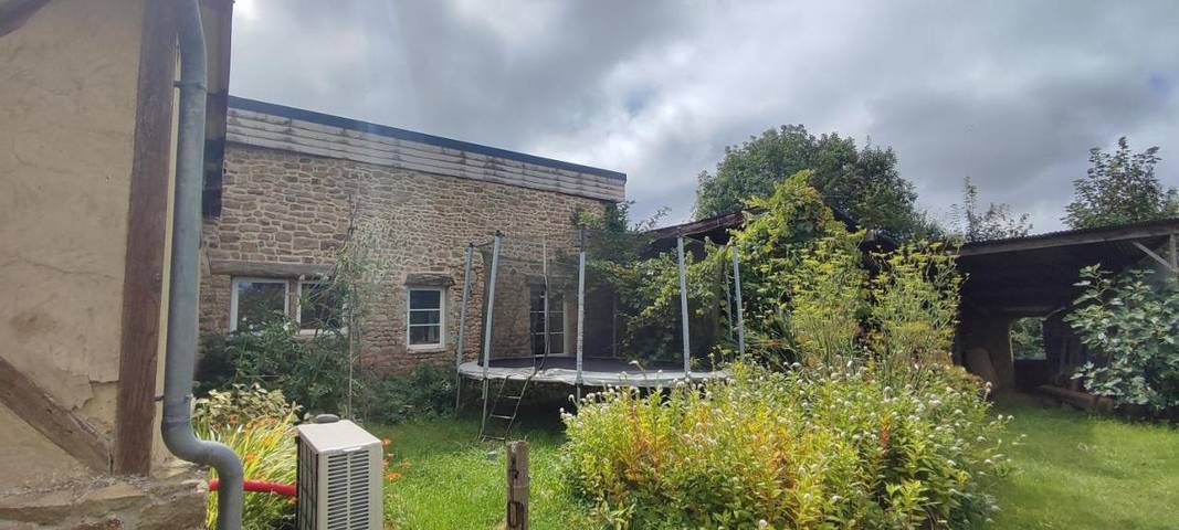 Location de vacances pour 9 personnes, avec jardin et vue à La Chaise-Baudouin - 4