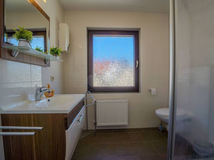 Ganze Ferienwohnung, Gästezimmer Abbehausen Nr. 5 - Gästezimmer 5 in Abbehausen-Ellwürden, Nordenham